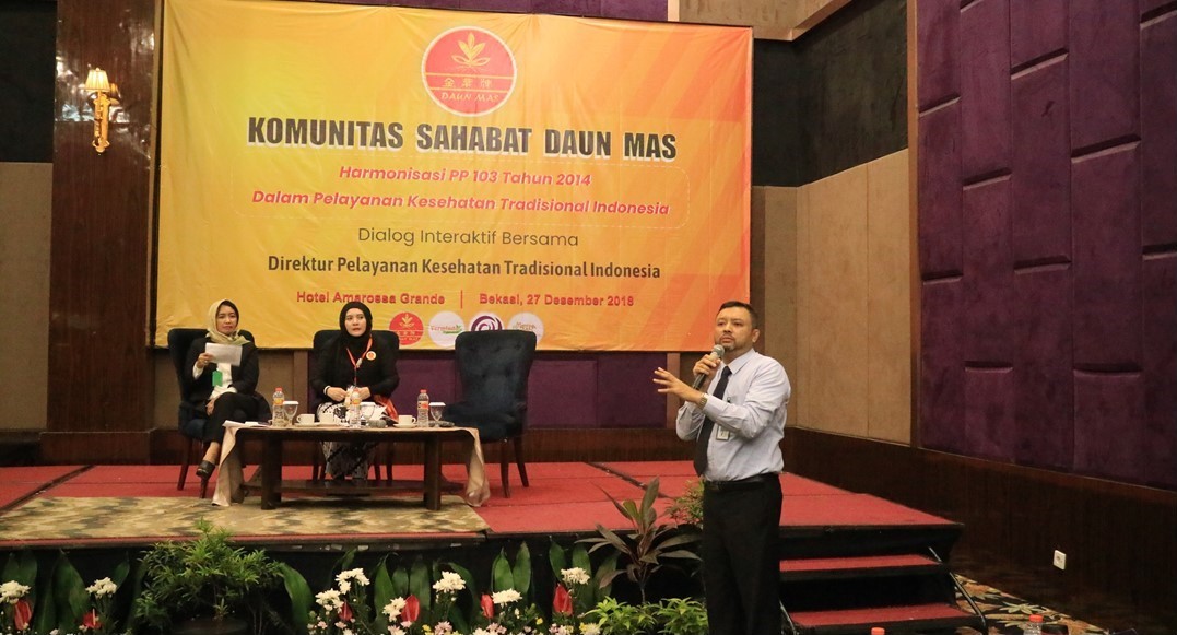 Dialog Interaktif dengan Direktur Pelayanan Kesehatan Tradisional Kementerian Kesehatan RI